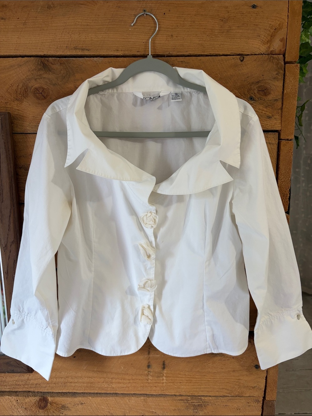 ravel White Rosette-Button Women's Blazer